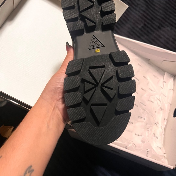 Guess boots - Picture 2 of 2